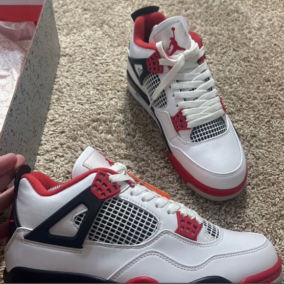 Jordan retro 4 Fire Red Size 9 Brand new - Picture 7 of 9
